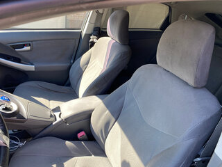 2009 Toyota Prius III (XW30), серый, 949000 рублей, вид 4