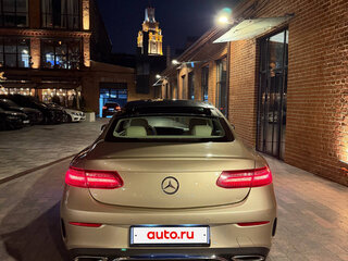 2018 Mercedes-Benz E-Класс 200 V (W213, S213, C238), серебристый, 3700000 рублей, вид 4