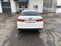 2017 Kia Optima IV, белый, 950000 рублей - вид 4