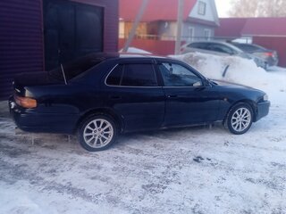 1993 Toyota Camry III (XV10), синий, 400000 рублей, вид 3