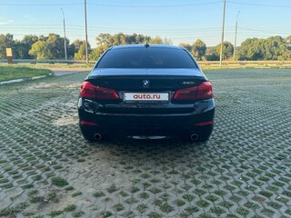 2018 BMW 5 серии 520i VII (G30/G31/G38), чёрный, 2400000 рублей, вид 4