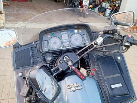 1990 Yamaha Royal Star, чёрный, 400000 рублей, вид 4