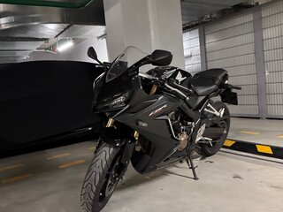 2021 Honda CBR 650R, чёрный, 950000 рублей, вид 3