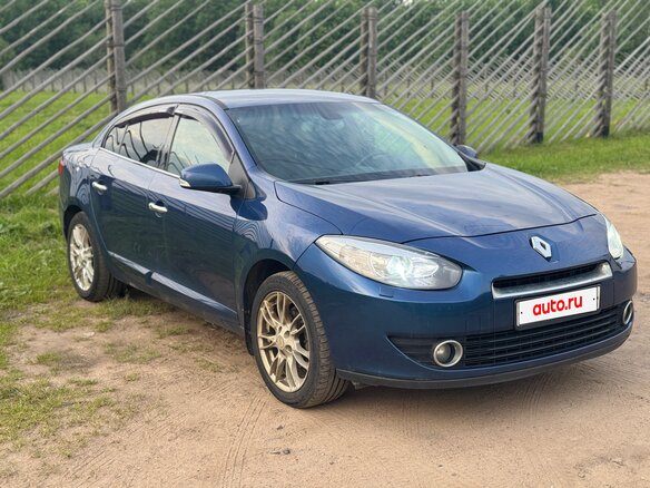 2010 Renault Fluence I, синий - вид 2