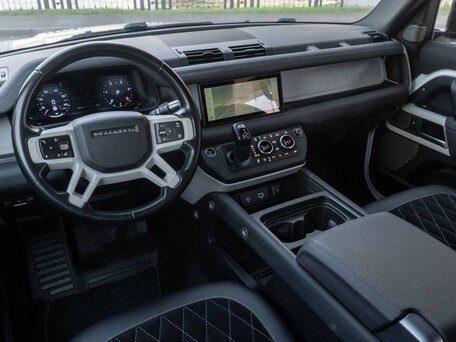 2021 Land Rover Defender 110 II, белый, 4630000 рублей, вид 5