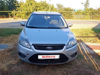 2010 Ford Focus II Рестайлинг, серебристый, 480000 рублей, вид 1