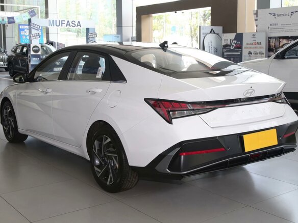2026 Hyundai Elantra VII (CN7) Рестайлинг, белый, 2097374 рублей - вид 10