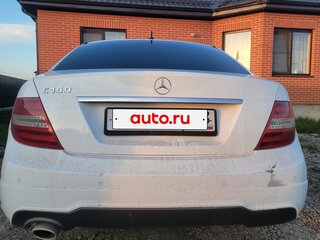 2013 Mercedes-Benz C-Класс 180 III (W204) Рестайлинг, белый, 1500000 рублей, вид 3