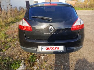 2010 Renault Megane III, чёрный, 500000 рублей, вид 4