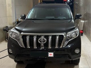 2017 Toyota Land Cruiser Prado 150 Series Рестайлинг 1, чёрный, 4400000 рублей, вид 1
