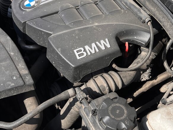 2010 BMW X1 20d I (E84), белый, 1620000 рублей - вид 15