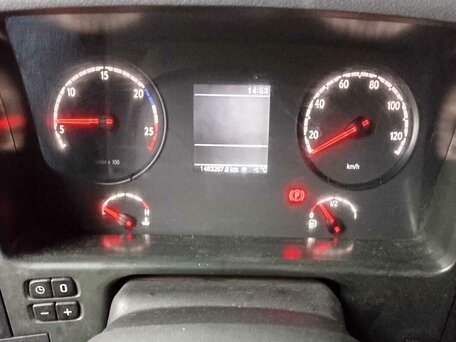 2010 Scania P-series, красный, 2250000 рублей, вид 1