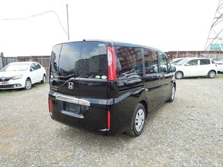 2018 Honda Stepwgn V Рестайлинг, чёрный, 2100000 рублей, вид 5