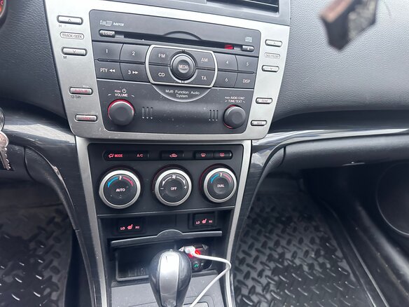 2008 Mazda 6 II (GH), пурпурный, 650000 рублей - вид 6