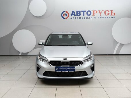 2019 Kia Ceed III, серебристый, 1745000 рублей, вид 3