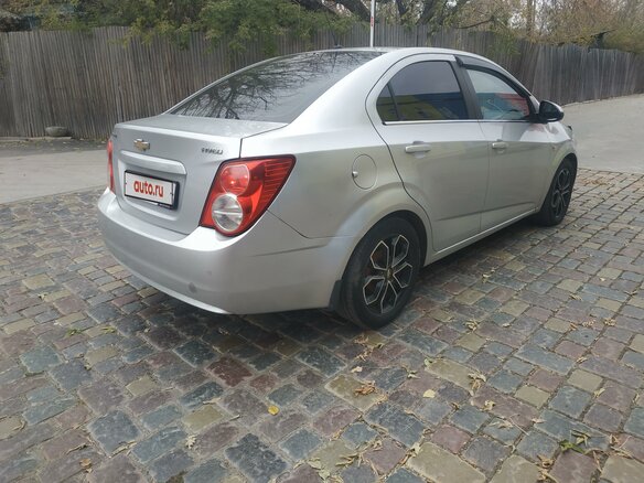 2013 Chevrolet Aveo II, серебристый - вид 6