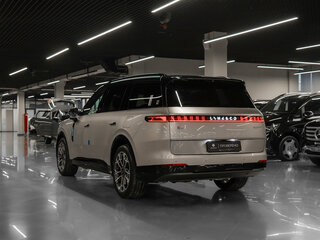 2026 Lynk & Co 900, серый, 7750000 рублей, вид 4