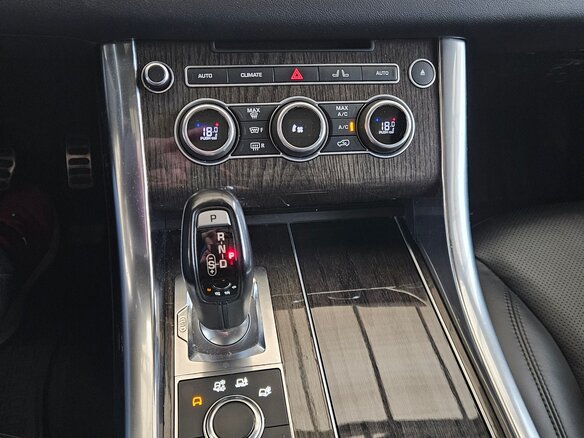 2016 Land Rover Range Rover Sport II, чёрный, 3550000 рублей - вид 10