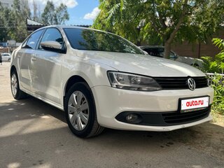 2012 Volkswagen Jetta VI, белый, 900000 рублей, вид 1