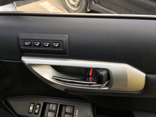 2011 Lexus CT 200h I, серебристый, 2900000 рублей, вид 3