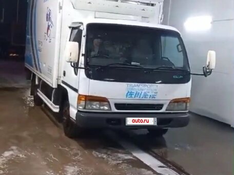 1999 Isuzu Elf (N-series), белый, 2200000 рублей, вид 1