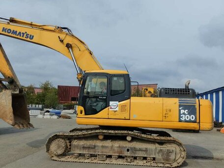 2007 Komatsu PC300, жёлтый, 3800000 рублей, вид 2