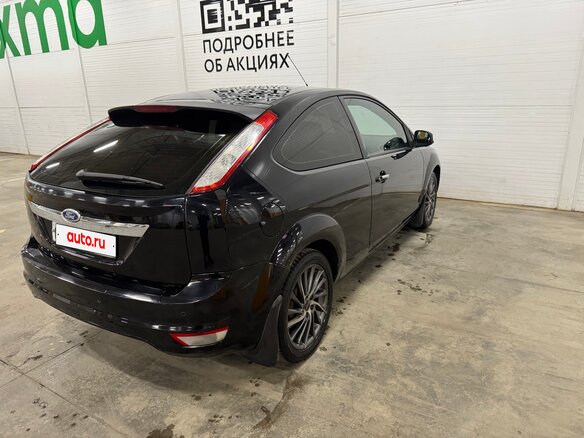 2008 Ford Focus II Рестайлинг, чёрный, 440000 рублей - вид 3