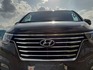 2019 Hyundai Grand Starex I Рестайлинг 2, серый, 4000000 рублей, вид 1