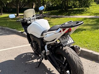 2009 Yamaha FZ1, белый, 550000 рублей, вид 3
