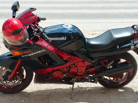 1995 Kawasaki ZZR 400, красный, 350000 рублей, вид 1