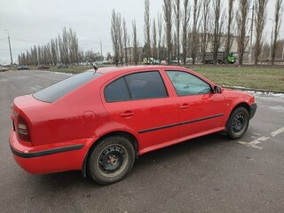 2008 Skoda Octavia I (A4) Рестайлинг, красный, 400000 рублей, вид 3