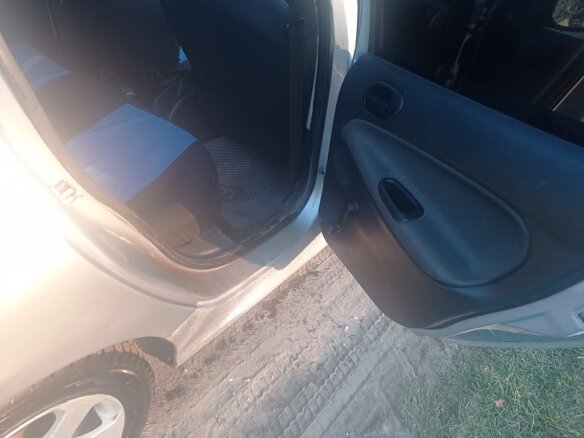 2006 Peugeot 206, серый, 175000 рублей - вид 8