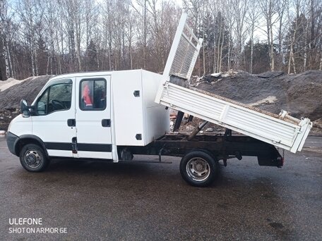 2009 Iveco Daily, белый, 2000000 рублей, вид 2