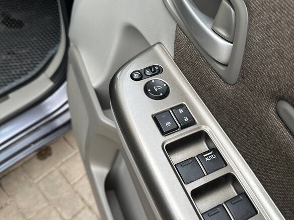 2019 Honda Stepwgn V Рестайлинг, серый, 2250000 рублей - вид 15