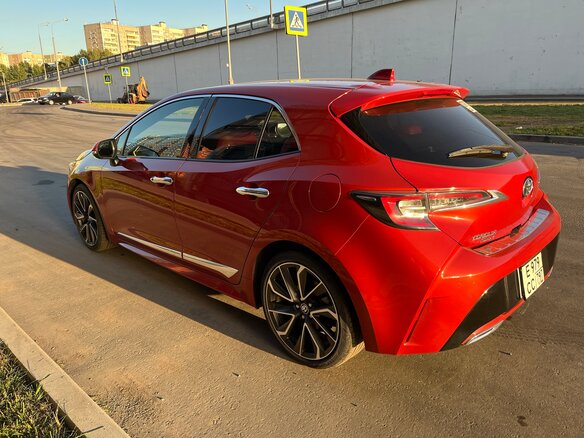 2019 Toyota Corolla Sport XII (E210), красный, 1799000 рублей - вид 11