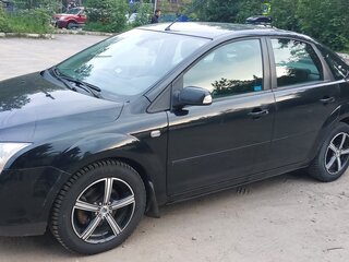 2007 Ford Focus II Рестайлинг, чёрный, 550000 рублей, вид 1
