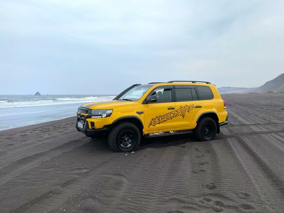 2008 Toyota Land Cruiser 200 Series, жёлтый - вид 16