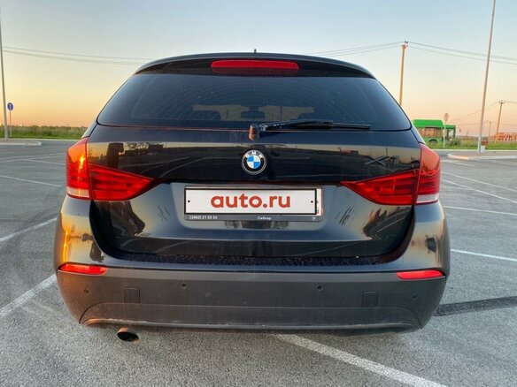 2011 BMW X1 20d I (E84), чёрный - вид 3