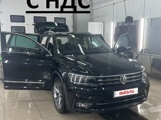 2020 Volkswagen Tiguan II, чёрный, 3300000 рублей, вид 1
