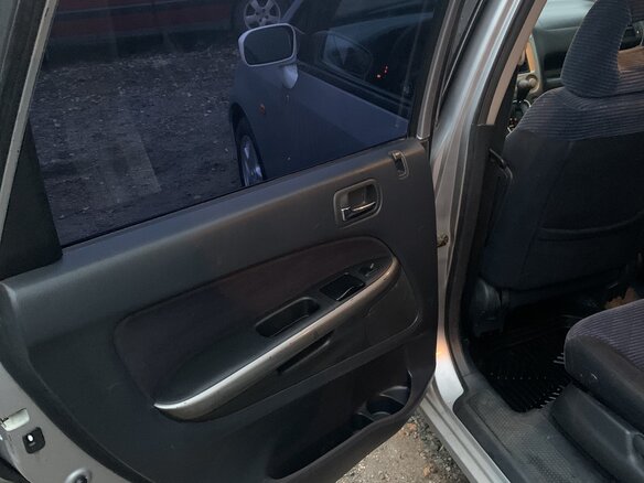 2002 Honda Stream I, серый, 800000 рублей - вид 13