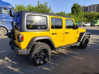 2021 Jeep Wrangler IV (JL), жёлтый, 6500000 рублей, вид 3