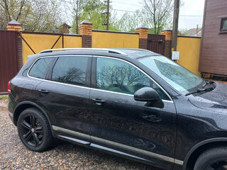 2017 Volkswagen Touareg II Рестайлинг, чёрный, 3605000 рублей, вид 2