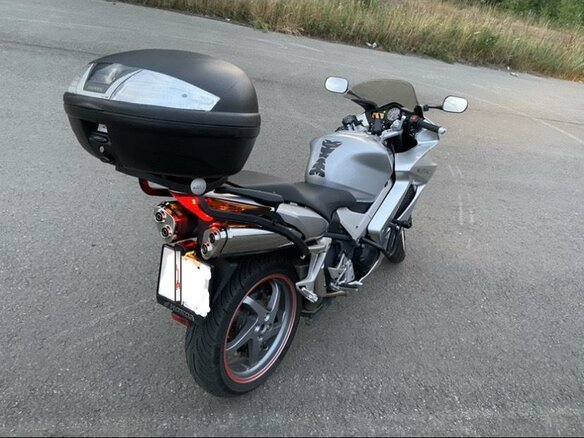 2005 Honda VFR 800, серебристый, 545000 рублей - вид 14