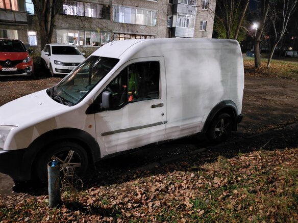 2004 Ford Transit Connect, белый, 200000 рублей - вид 1