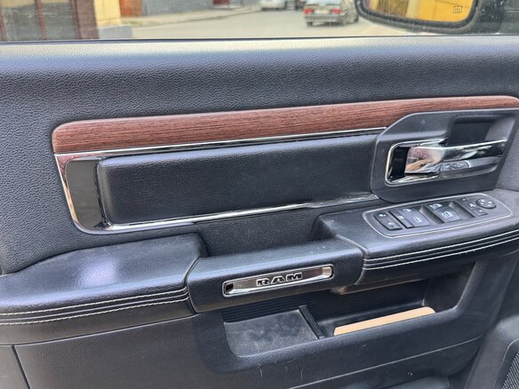 2013 Dodge RAM IV (DS/DJ), чёрный, 3300000 рублей - вид 8