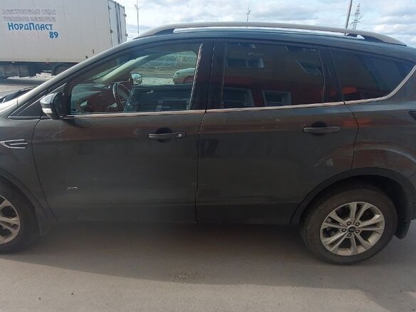 2018 Ford Kuga II Рестайлинг, серый, 1500000 рублей - вид 5