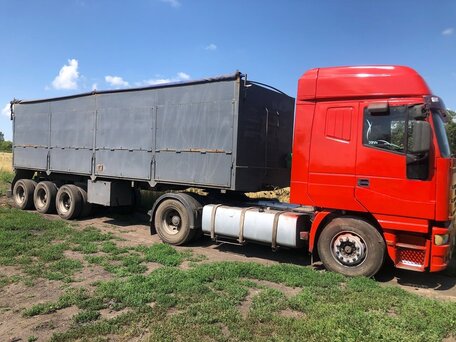 1995 Iveco 330.30, красный, 1350000 рублей, вид 2