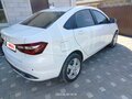 2023 Lada (ВАЗ) Vesta I Рестайлинг (NG), белый - вид 3