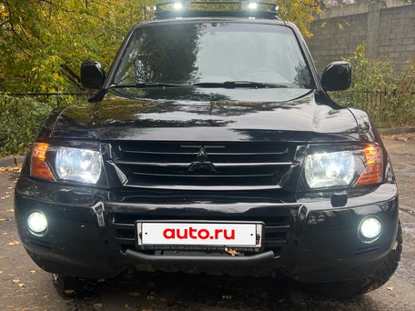 2006 Mitsubishi Pajero III Рестайлинг, чёрный, 830000 рублей, вид 1