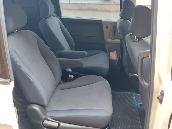 2008 Honda Freed I, белый, 1150000 рублей - вид 18